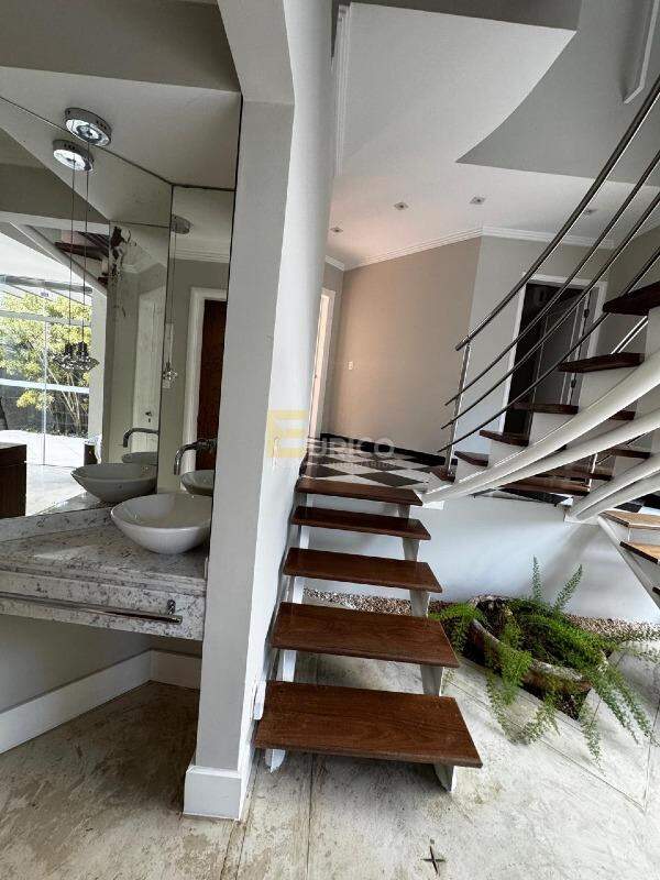 Casa em condomínio à venda no Condomínio Reserva Colonial em Valinhos/SP: 