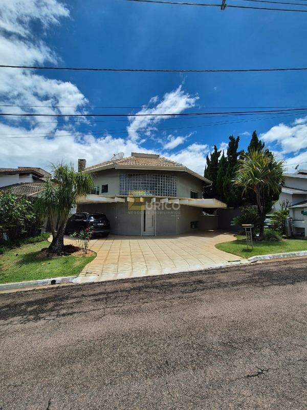 Casa em condomínio à venda no Condomínio Villaggio Capríccio em Louveira/SP: