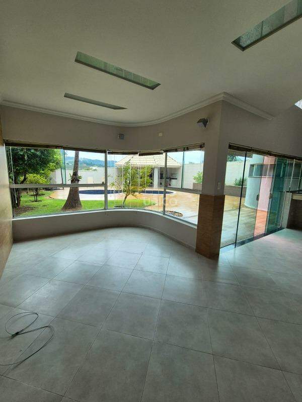 Casa em condomínio à venda no Condomínio Villaggio Capríccio em Louveira/SP: