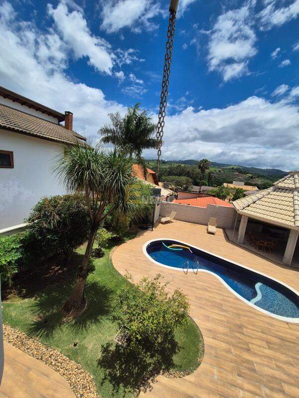 Casa em condomínio à venda no Condomínio Villaggio Capríccio em Louveira/SP: