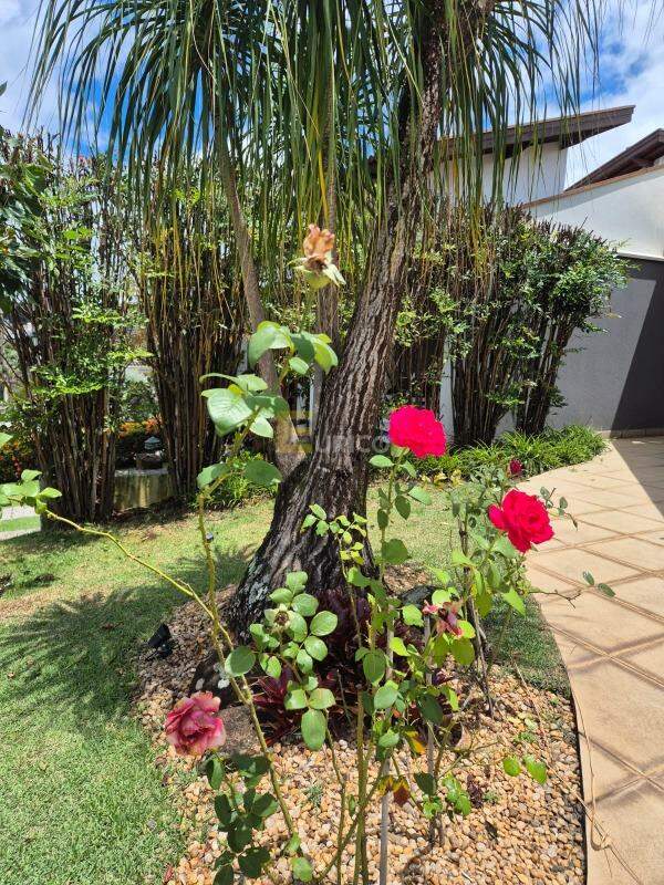 Casa em condomínio à venda no Condomínio Villaggio Capríccio em Louveira/SP: