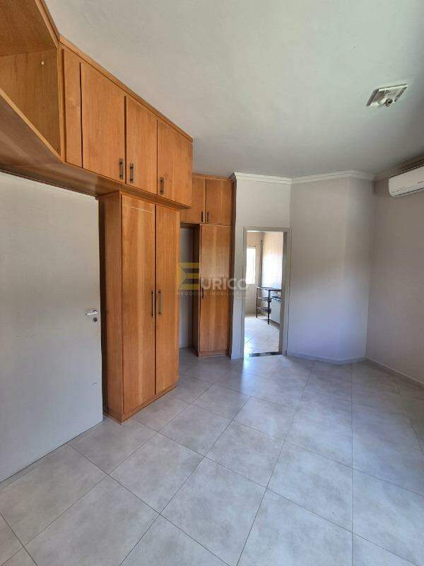 Casa em condomínio à venda no Condomínio Villaggio Capríccio em Louveira/SP: