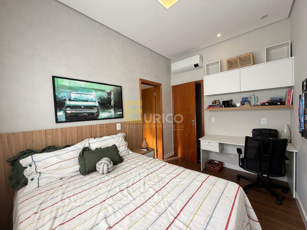 Casa em condomínio à venda no Condomínio Reserva do Itamaracá em Valinhos/SP: