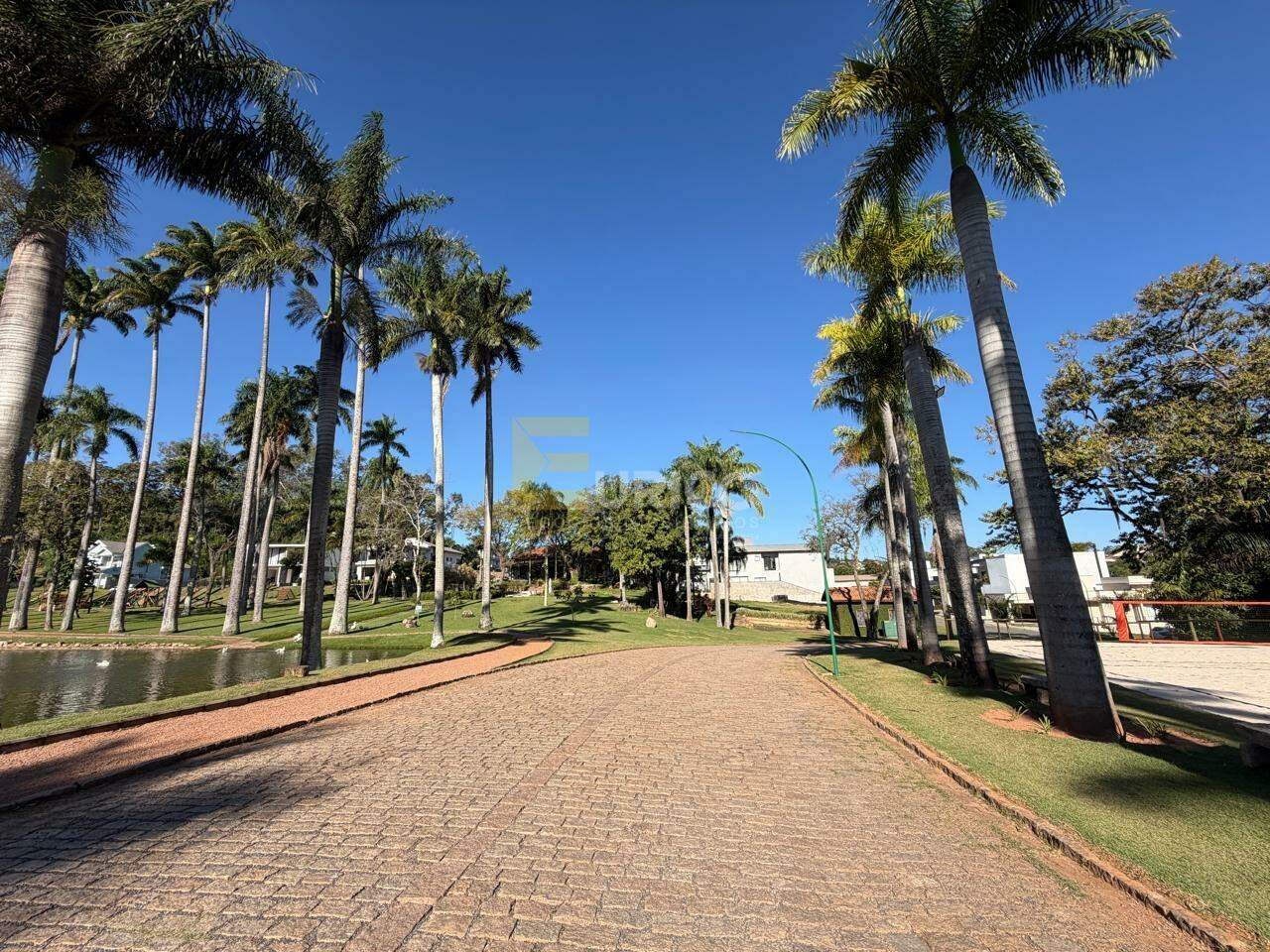 Casa em condomínio à venda no Condomínio Reserva do Itamaracá em Valinhos/SP: