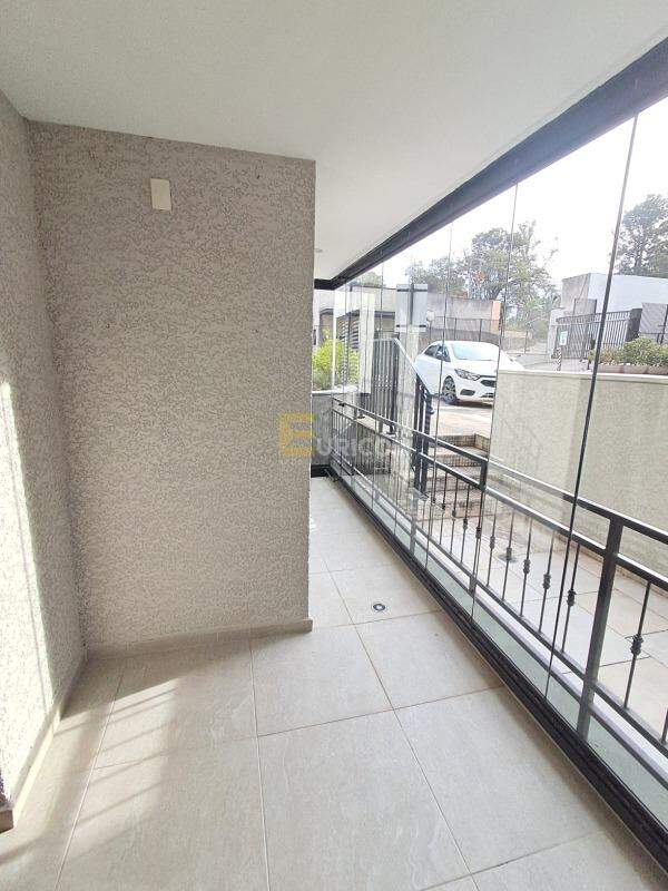 Apartamento para aluguel no Condomínio Mondo Itália em Vinhedo/SP: Varanda