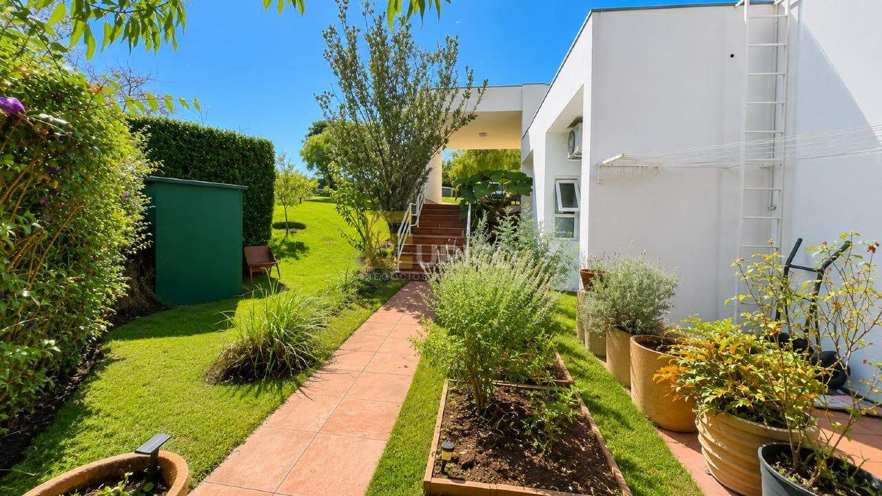 Casa em condomínio à venda no Condomínio Fazenda da Grama em Itupeva/SP: