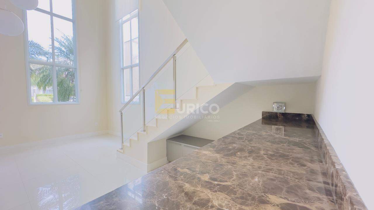 Casa em condomínio para aluguel no Condomínio Reserva Colonial em Valinhos/SP: