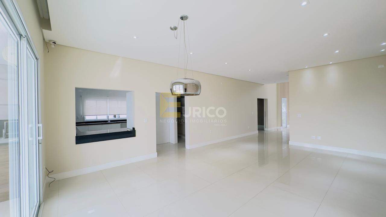 Casa em condomínio para aluguel no Condomínio Reserva Colonial em Valinhos/SP: