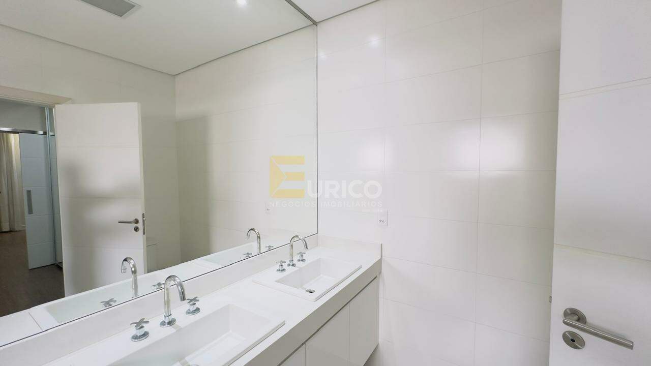 Casa em condomínio para aluguel no Condomínio Reserva Colonial em Valinhos/SP: