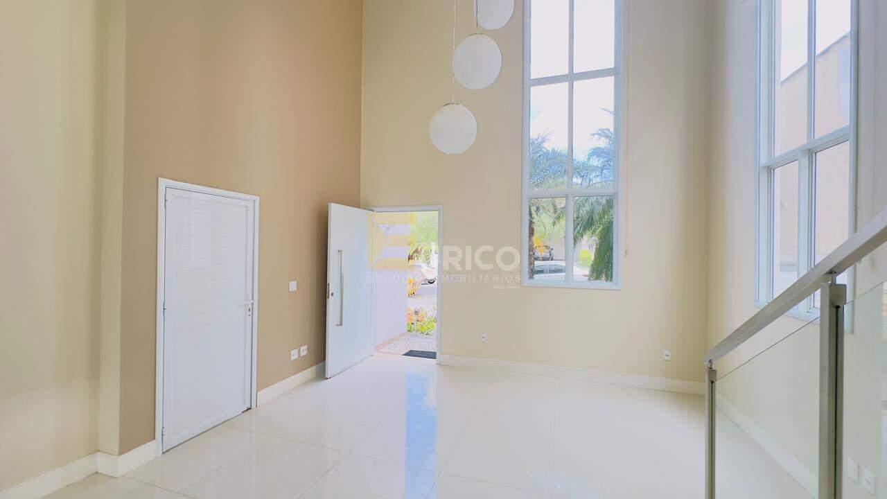 Casa em condomínio para aluguel no Condomínio Reserva Colonial em Valinhos/SP: