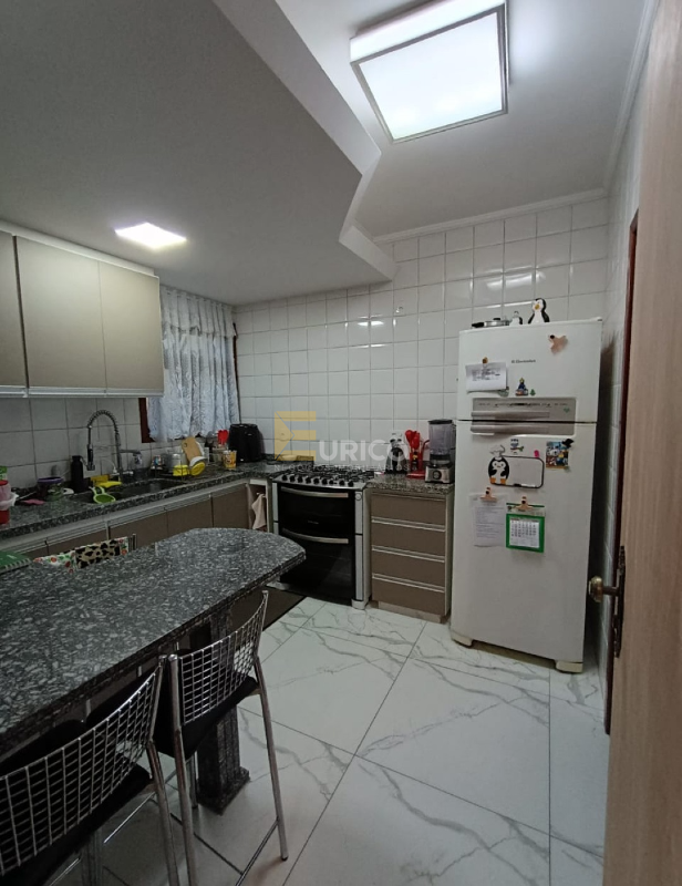 Casa em condomínio à venda no Residencial das Acácias em Jundiaí/SP: