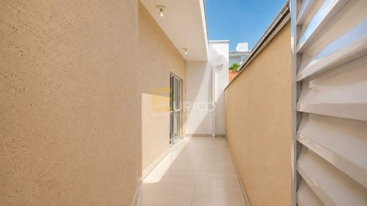 Casa em condomínio à venda no Condomínio Flor da Serra em Valinhos/SP: