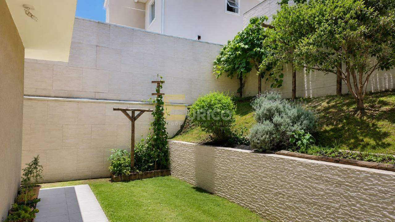 Casa em condomínio à venda no Condomínio Flor da Serra em Valinhos/SP: