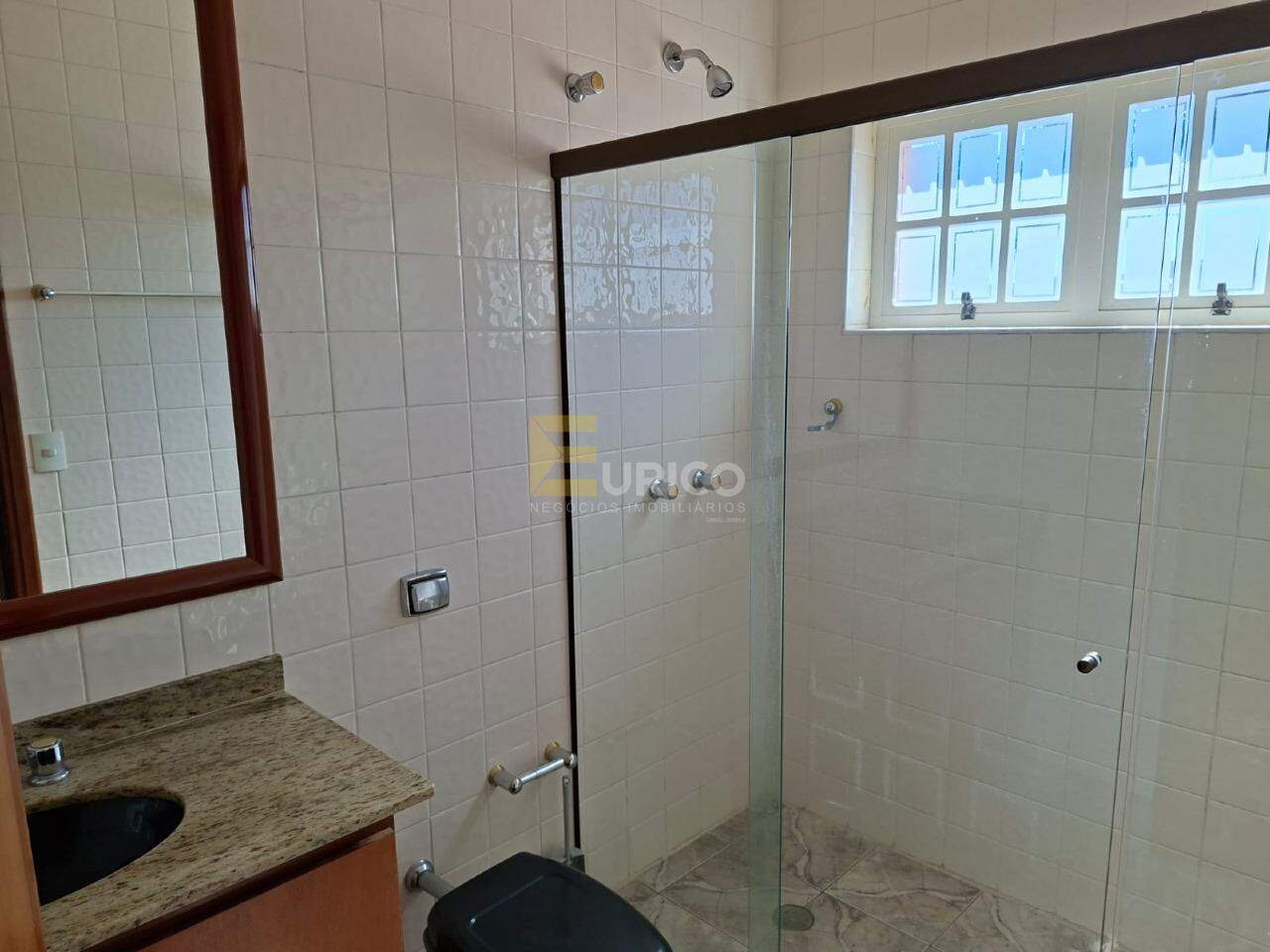 Casa em condomínio à venda no Condomínio Estância Marambaia em Vinhedo/SP: 