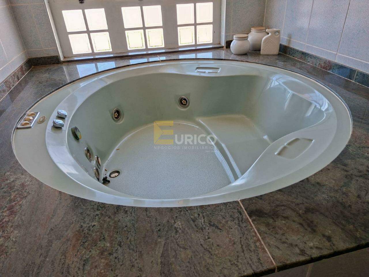 Casa em condomínio para aluguel no Condomínio Estância Marambaia em Vinhedo/SP: 