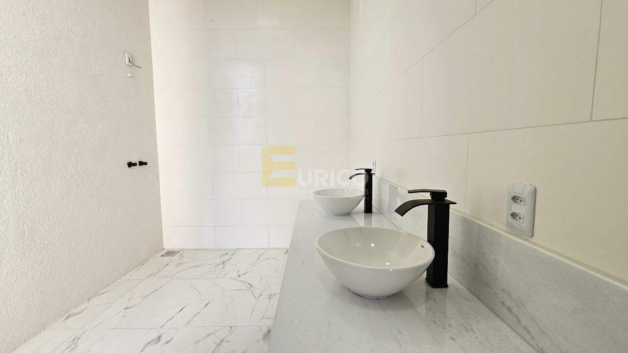 Casa em condomínio para aluguel no Condomínio Delle Stelle em Louveira/SP: Banheiro suite master
