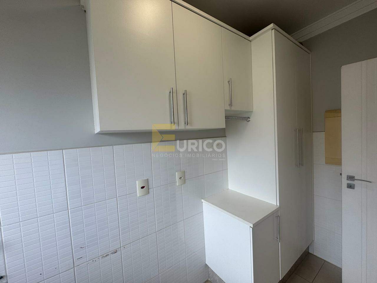 Casa em condomínio à venda no Condomínio Bosque dos Cambarás em Valinhos/SP:
