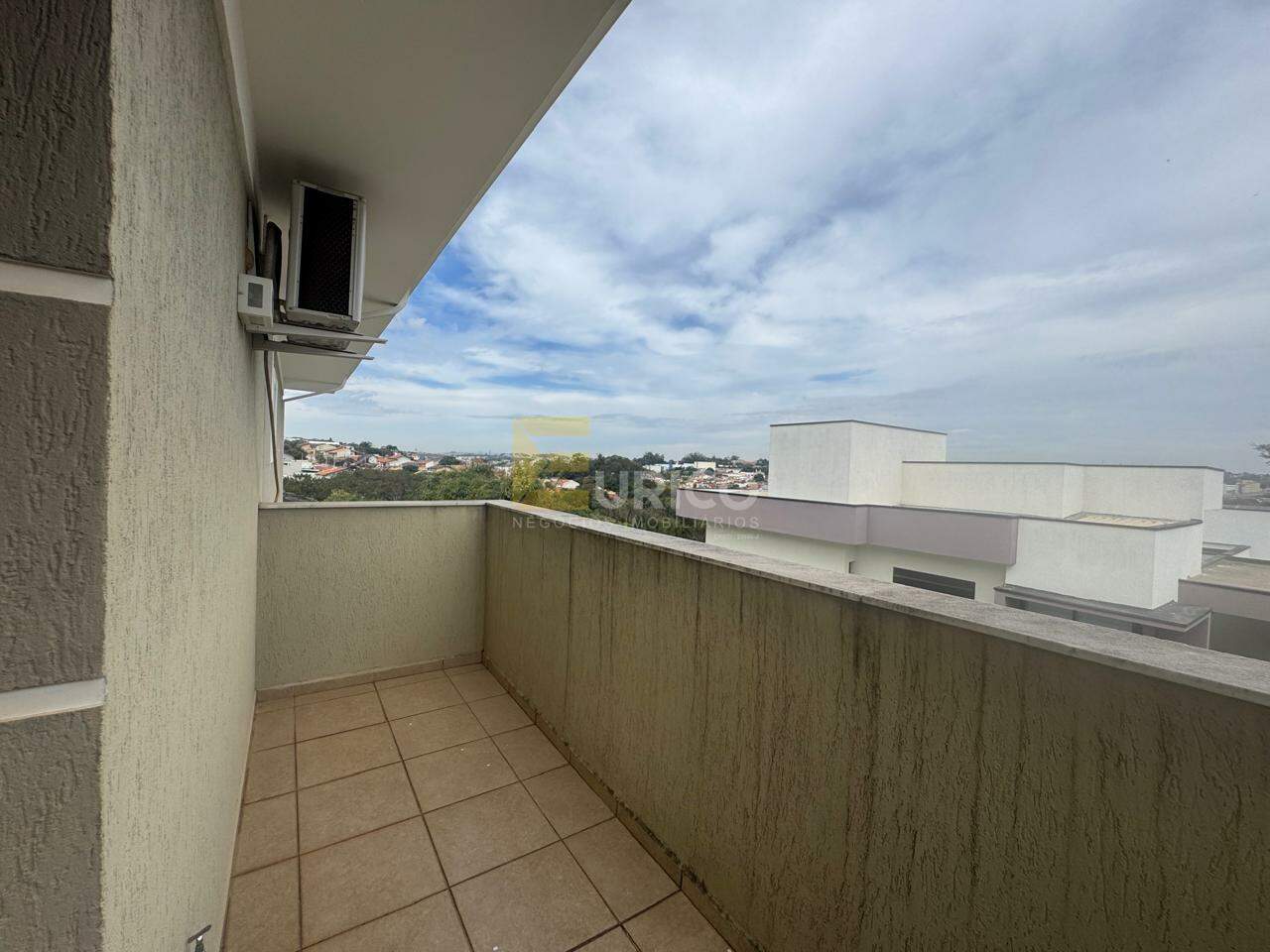 Casa em condomínio à venda no Condomínio Bosque dos Cambarás em Valinhos/SP: