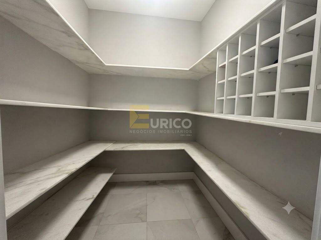 Casa em condomínio à venda no Condomínio Bosque dos Cambarás em Valinhos/SP: