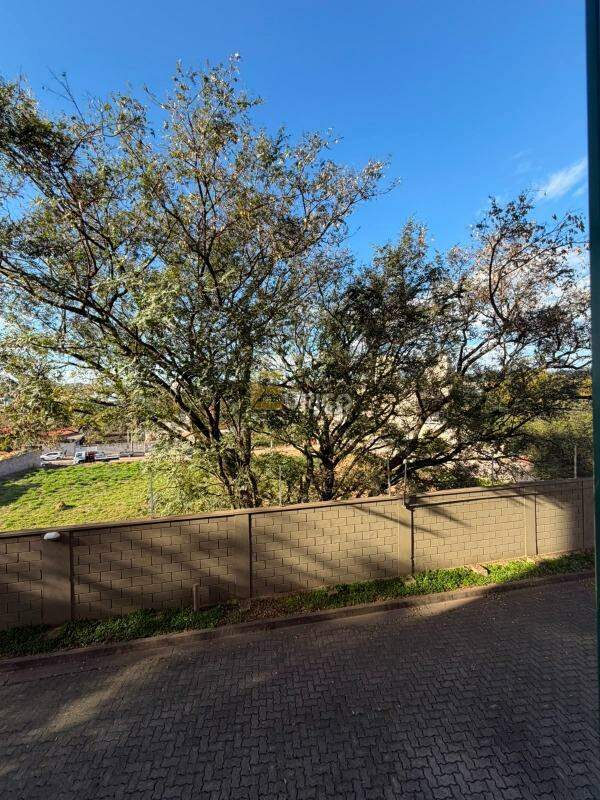 Apartamento para aluguel no Condomínio Il Piu Bello em Vinhedo/SP: Vista da Varanda