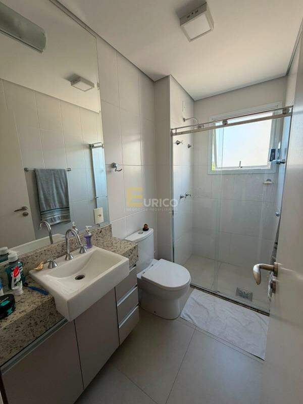 Apartamento para aluguel no Condomínio Il Piu Bello em Vinhedo/SP: Banheiro Suíte 3