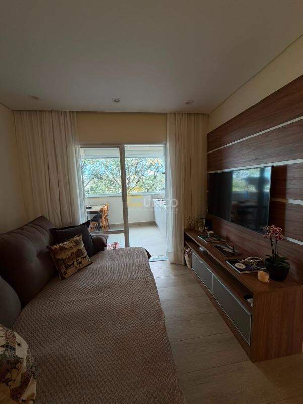 Apartamento para aluguel no Condomínio Il Piu Bello em Vinhedo/SP: Sala