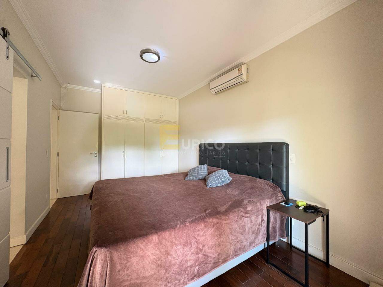 Casa em condomínio à venda no Condomínio Vista Alegre - Sede em Vinhedo/SP: