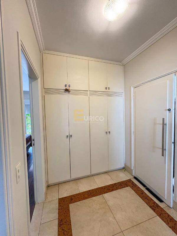 Casa em condomínio à venda no Condomínio Vista Alegre - Sede em Vinhedo/SP: