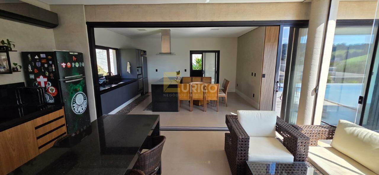 Casa em condomínio à venda no Condomínio Vila Hípica II em Vinhedo/SP: