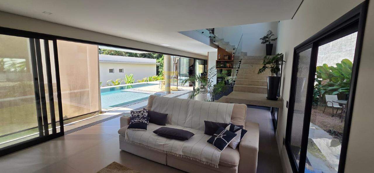 Casa em condomínio à venda no Condomínio Vila Hípica II em Vinhedo/SP: