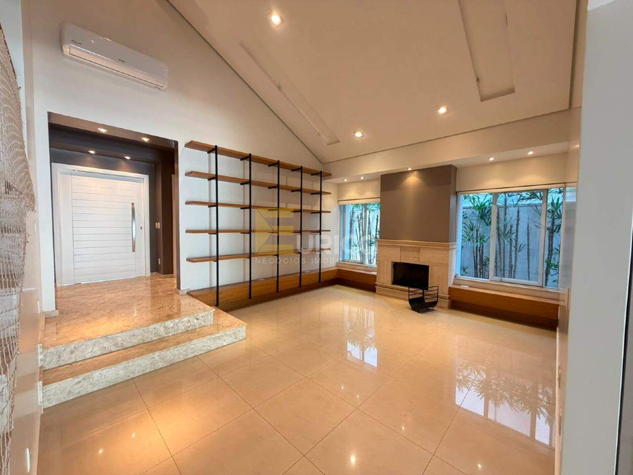 Casa em condomínio para aluguel no Condomínio Ouro Verde em Valinhos/SP: 