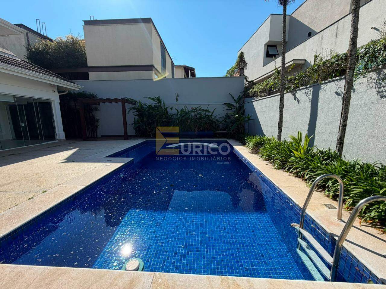 Casa em condomínio para aluguel no Condomínio Ouro Verde em Valinhos/SP: