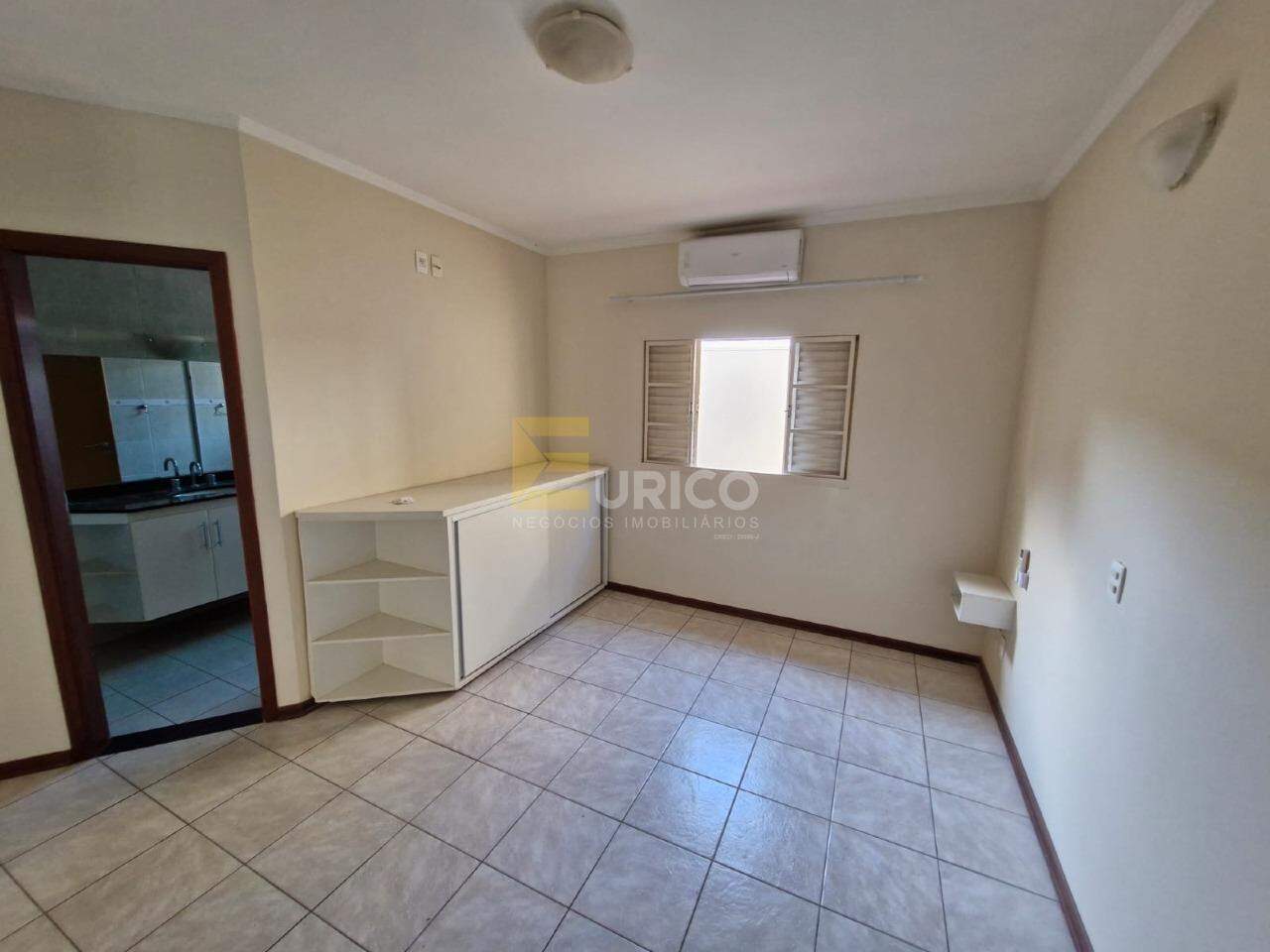 Casa em condomínio para aluguel no Condomínio Residencial Mirante do Lenheiro em Valinhos/SP: Suíte