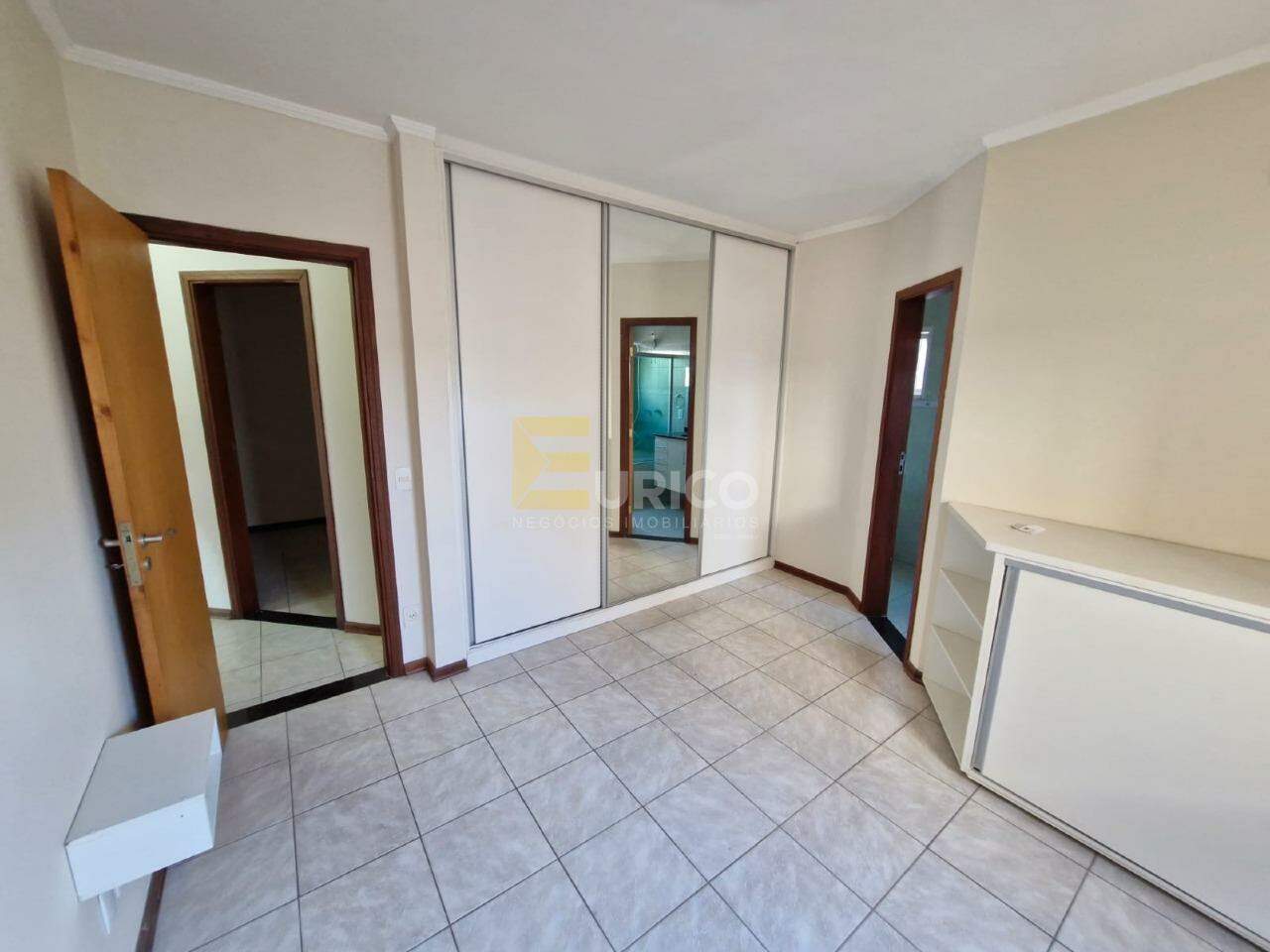 Casa em condomínio para aluguel no Condomínio Residencial Mirante do Lenheiro em Valinhos/SP: Suíte