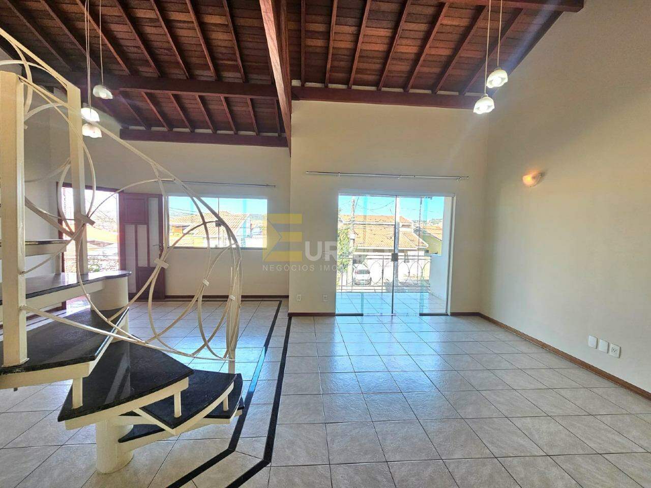 Casa em condomínio para aluguel no Condomínio Residencial Mirante do Lenheiro em Valinhos/SP: Salas