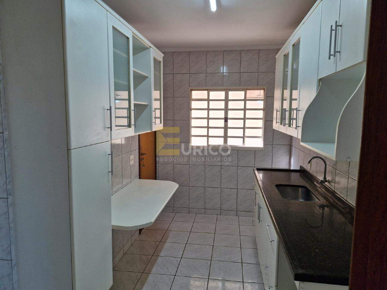 Casa em condomínio para aluguel no Condomínio Residencial Mirante do Lenheiro em Valinhos/SP: Cozinha