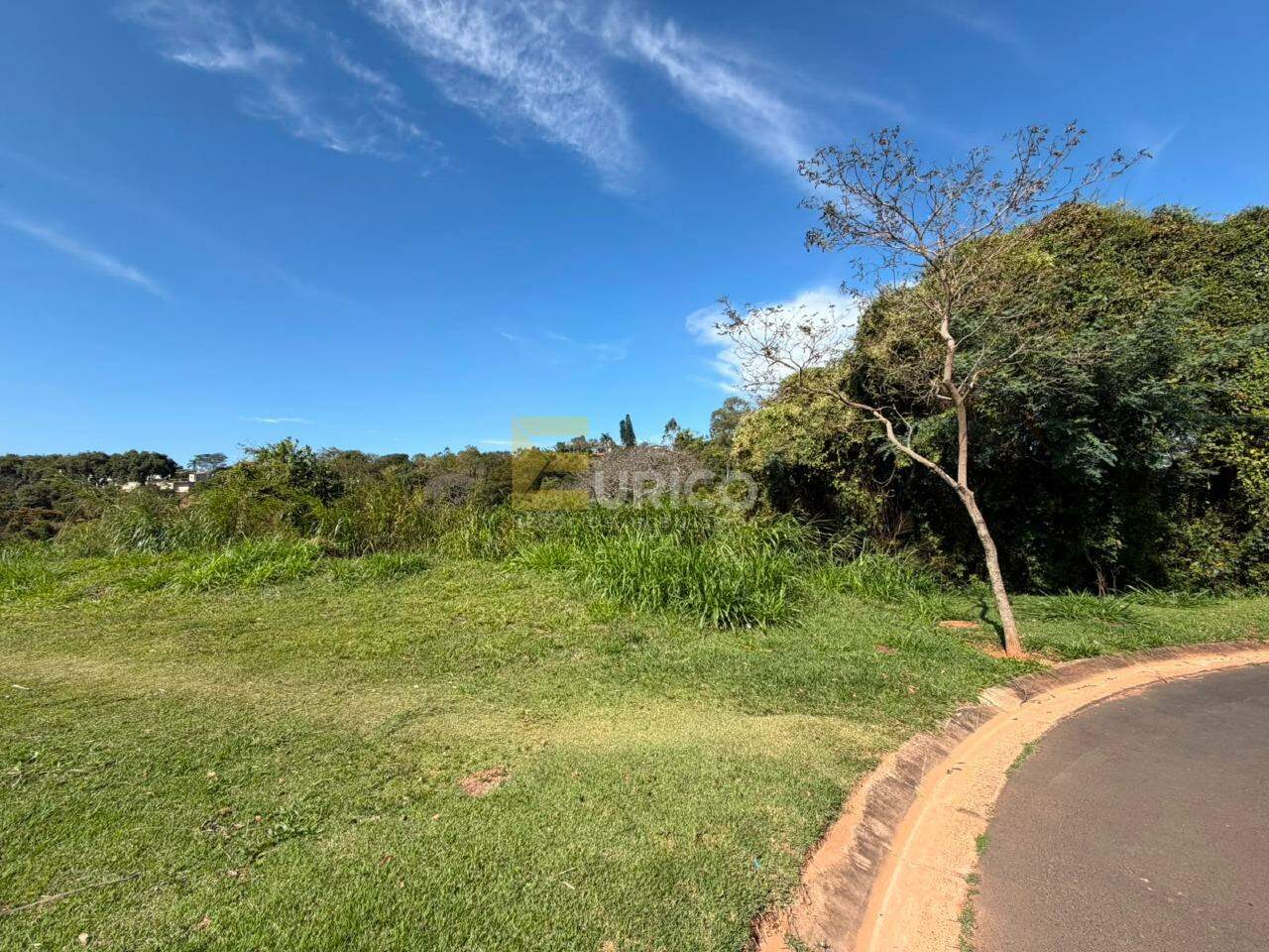 Terreno em Condomínio à venda no Condomínio Reserva do Itamaracá em Valinhos/SP: 