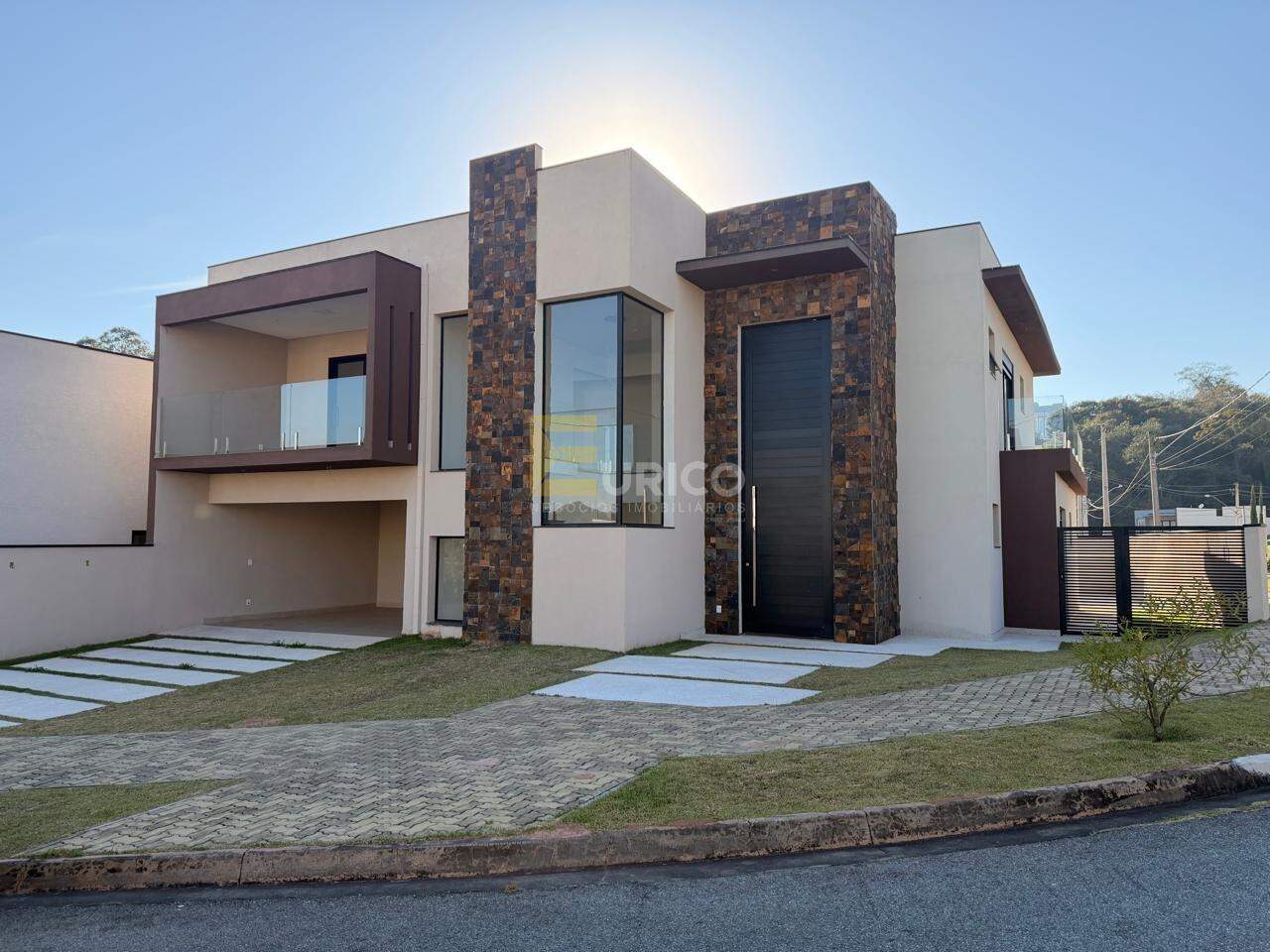 Casa em condomínio à venda no Condomínio Reserva Jatobás em Louveira/SP: 