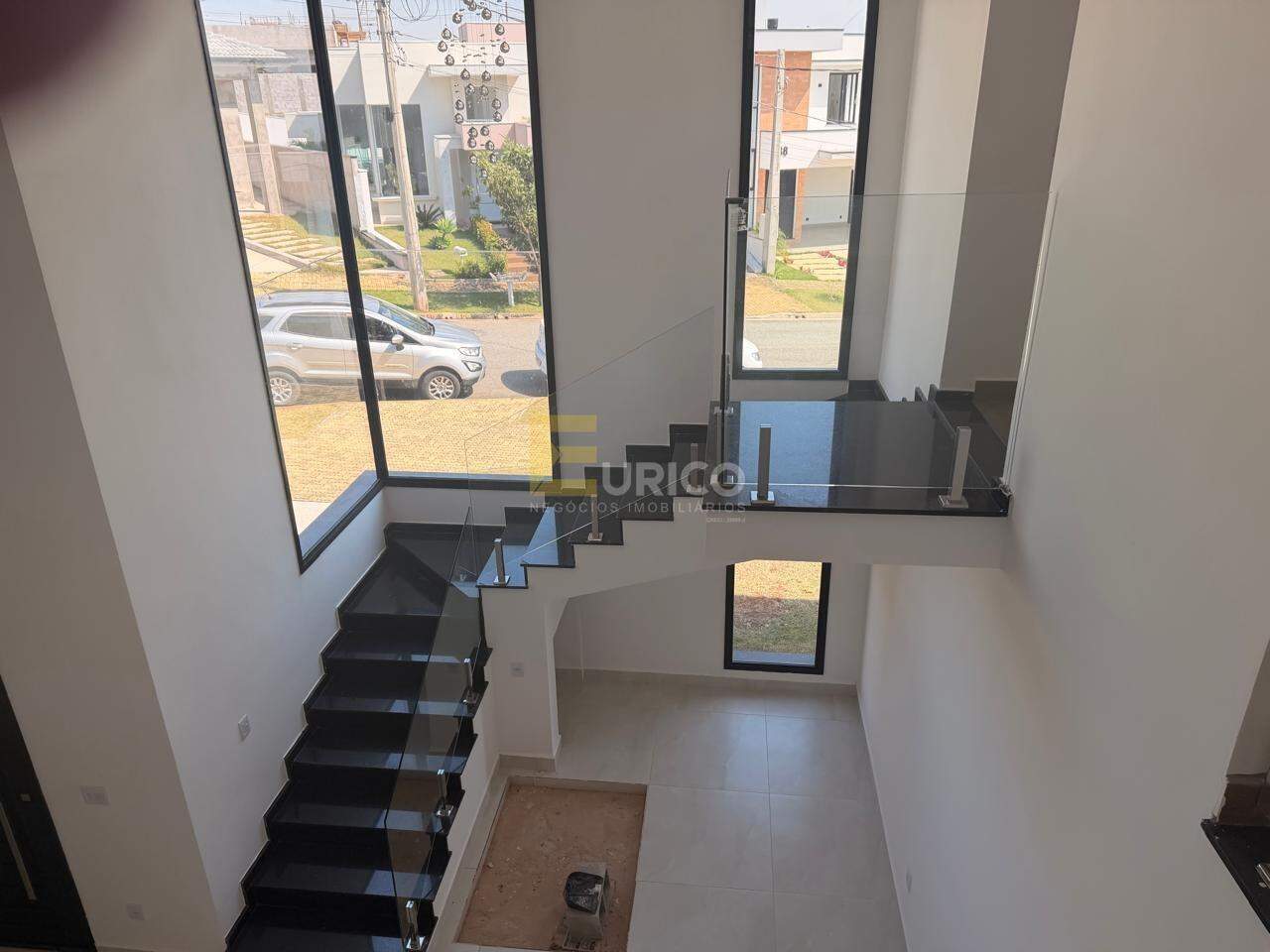 Casa em condomínio à venda no Condomínio Reserva Jatobás em Louveira/SP: