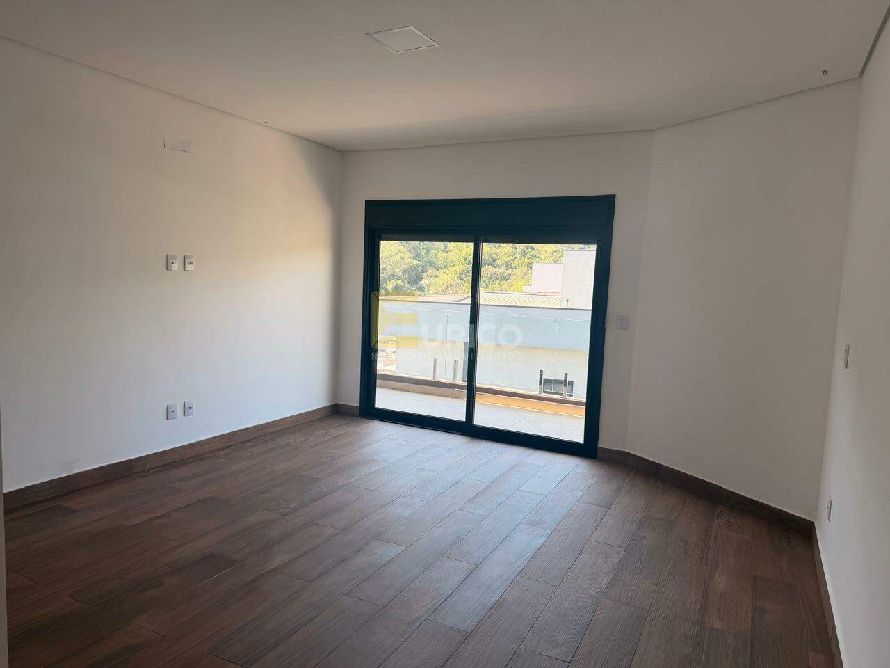 Casa em condomínio à venda no Condomínio Reserva Jatobás em Louveira/SP: