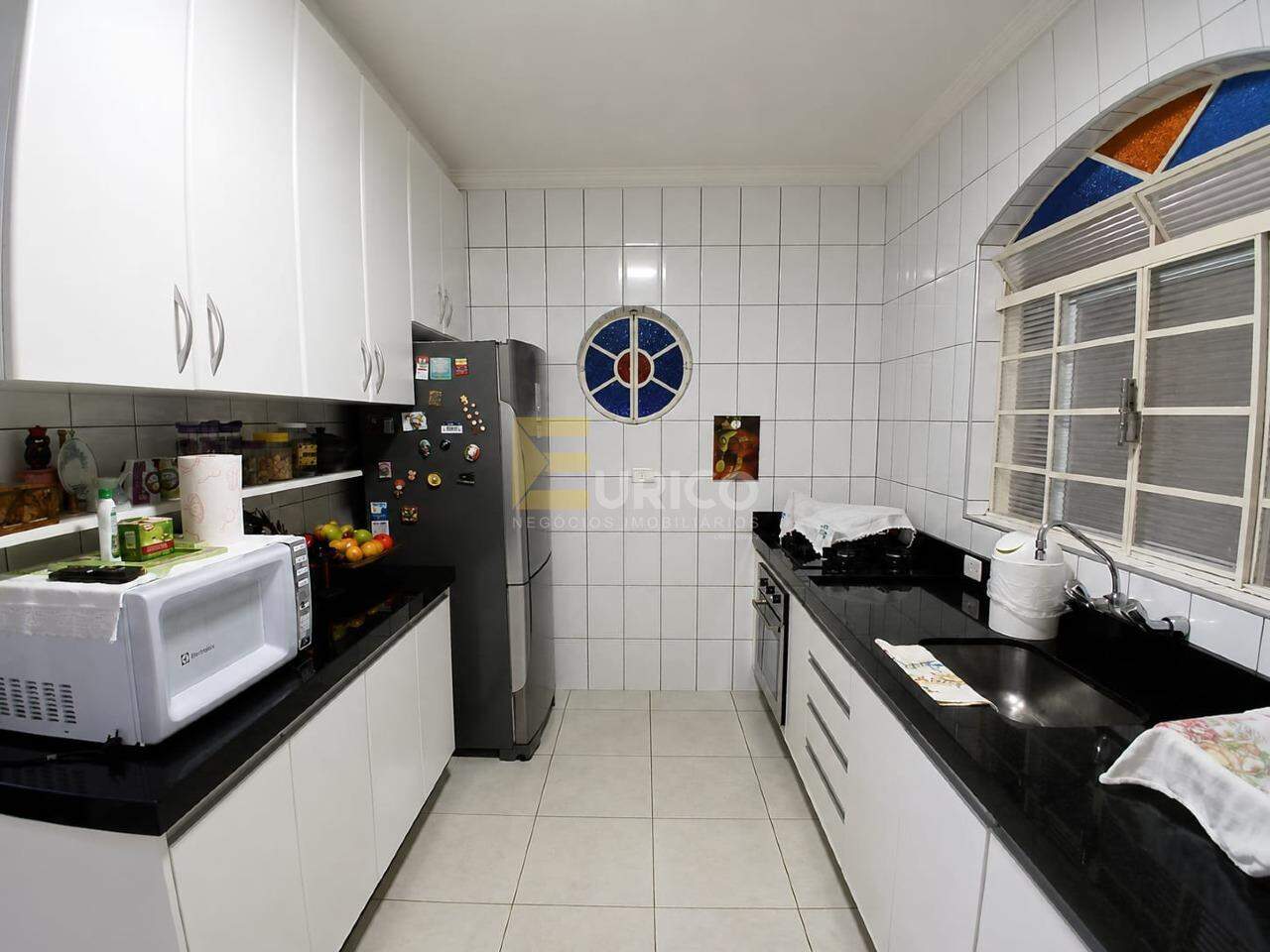 Casa à venda no JARDIM SANTANA em Valinhos/SP: