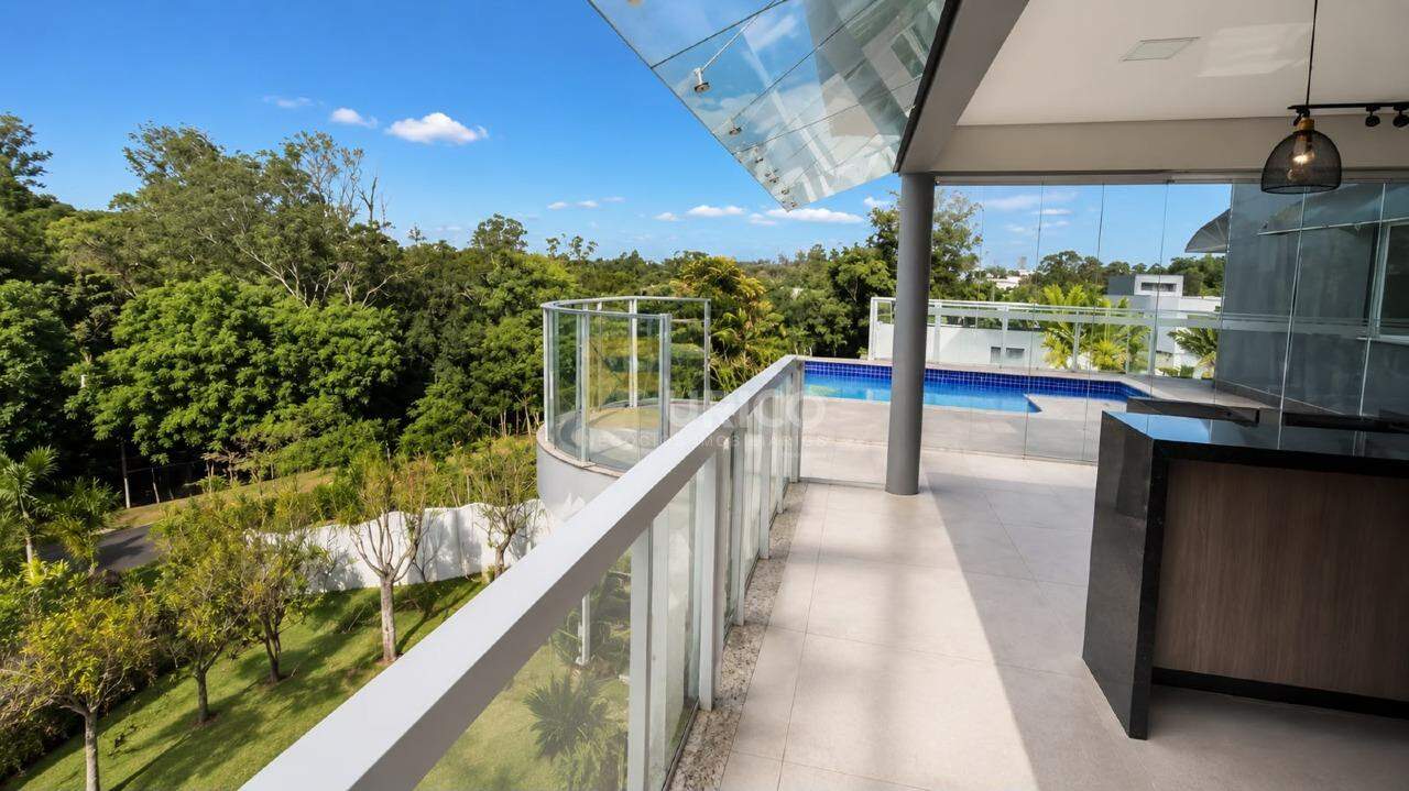 Casa em condomínio à venda no Condomínio Villa Lombarda em Valinhos/SP: