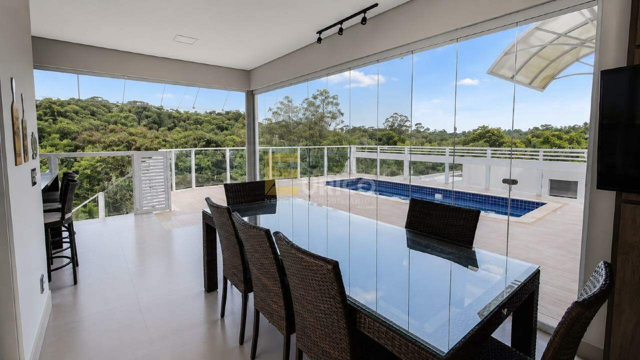 Casa em condomínio à venda no Condomínio Villa Lombarda em Valinhos/SP:
