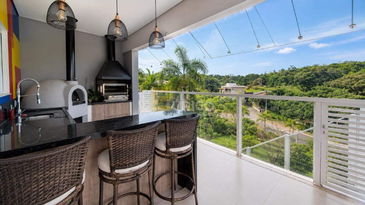 Casa em condomínio à venda no Condomínio Villa Lombarda em Valinhos/SP: