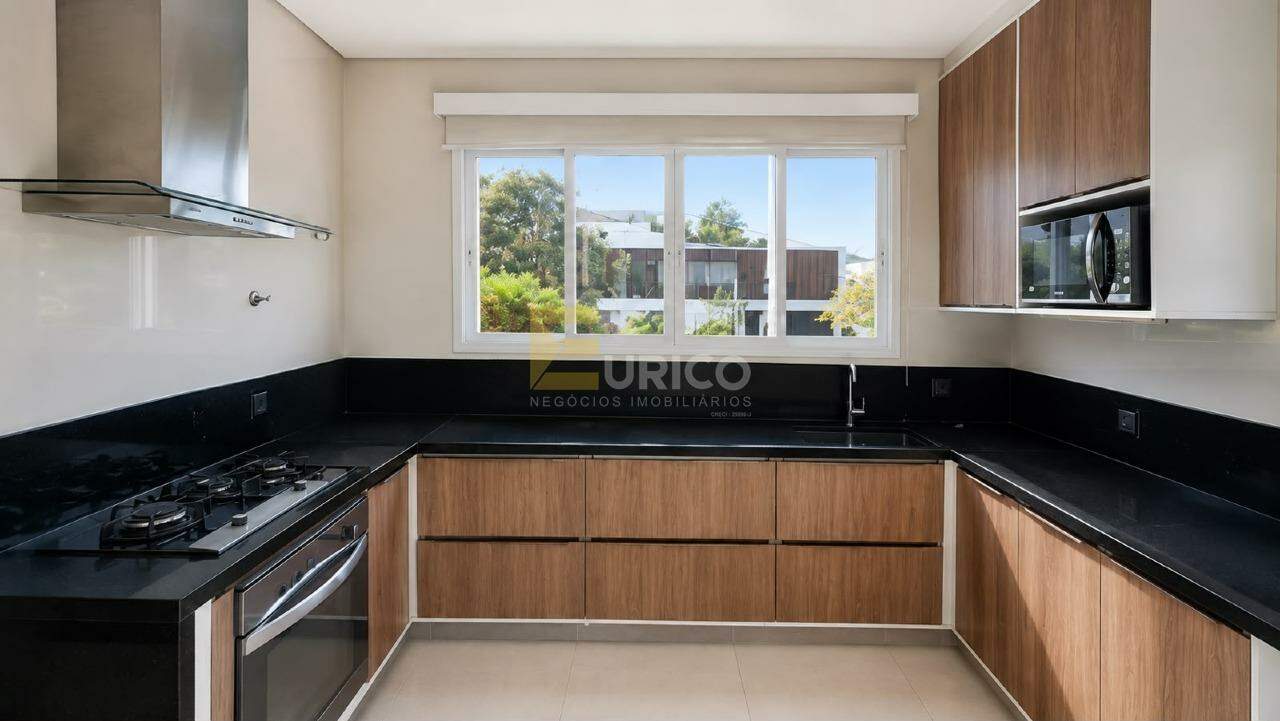 Casa em condomínio à venda no Condomínio Villa Lombarda em Valinhos/SP: