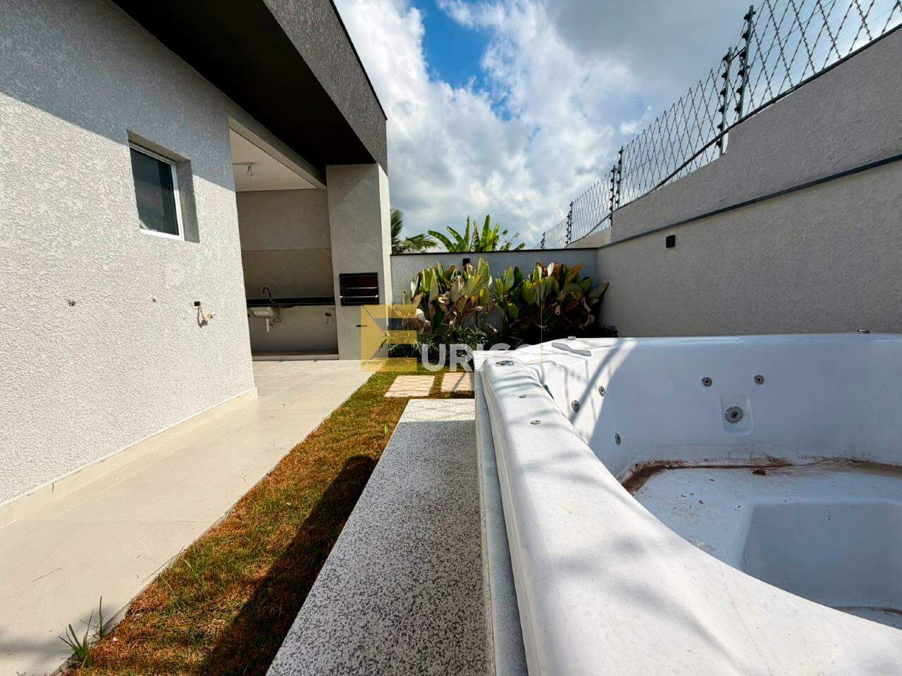 Casa em condomínio à venda no Jardim Golden Park Residence II em Sorocaba/SP: 