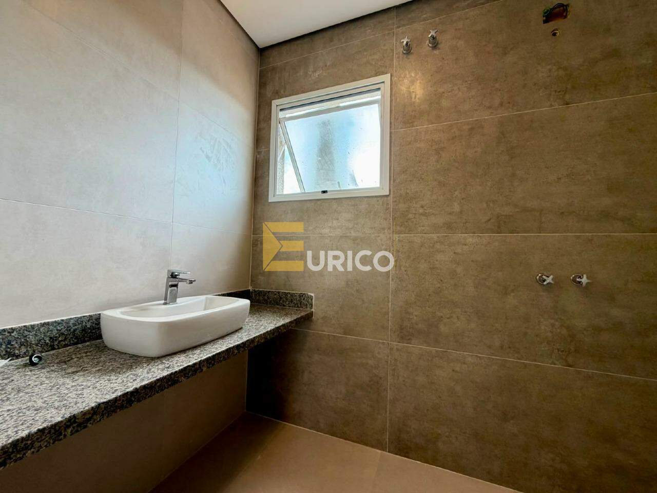 Casa em condomínio à venda no Jardim Golden Park Residence II em Sorocaba/SP: