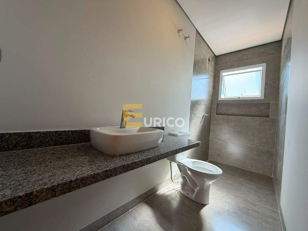 Casa em condomínio à venda no Jardim Golden Park Residence II em Sorocaba/SP: