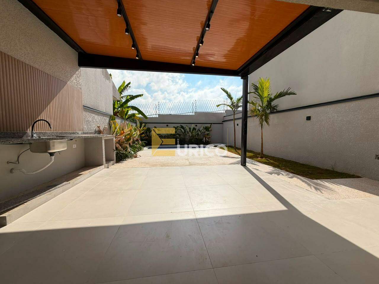 Casa em condomínio à venda no Jardim Golden Park Residence II em Sorocaba/SP: