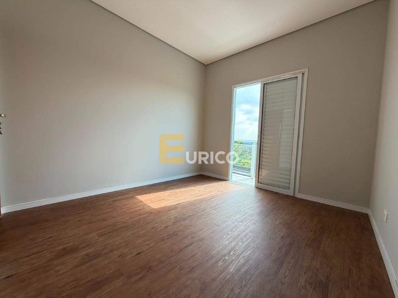 Casa em condomínio à venda no Jardim Golden Park Residence II em Sorocaba/SP: